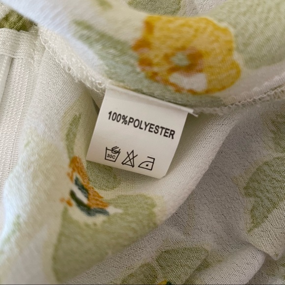 Verge Girl White Floral Mini Skirt With Ruching - Picture 8 of 8